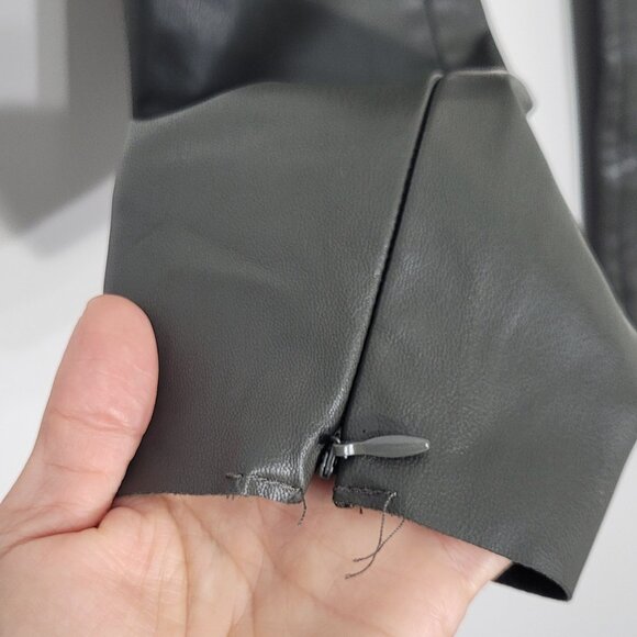 Zara Women's Light Green Faux Leather High Rise Skinny Leggings Size XS - Picture 8 of 15